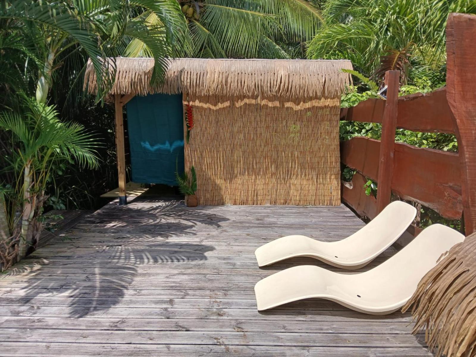 Orcea & Spa Sejours Ecofriendly Sainte-Anne Bagian luar foto